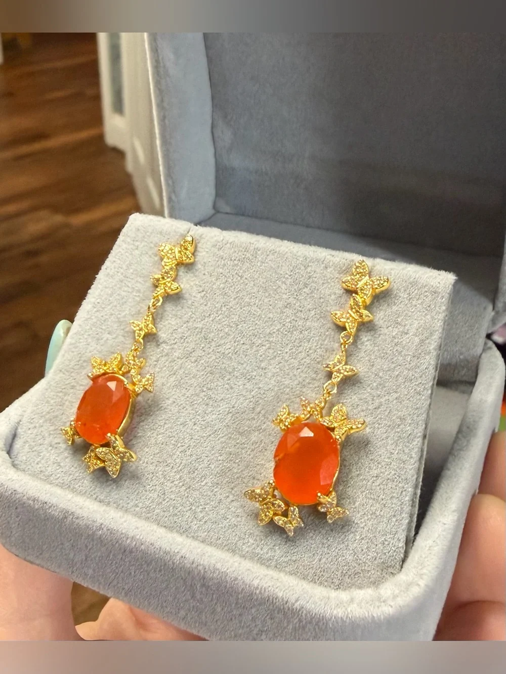 Natural Carnelian 3CT w/ Zircon in 18K Yellow Gold butterfly Dangle Earrings